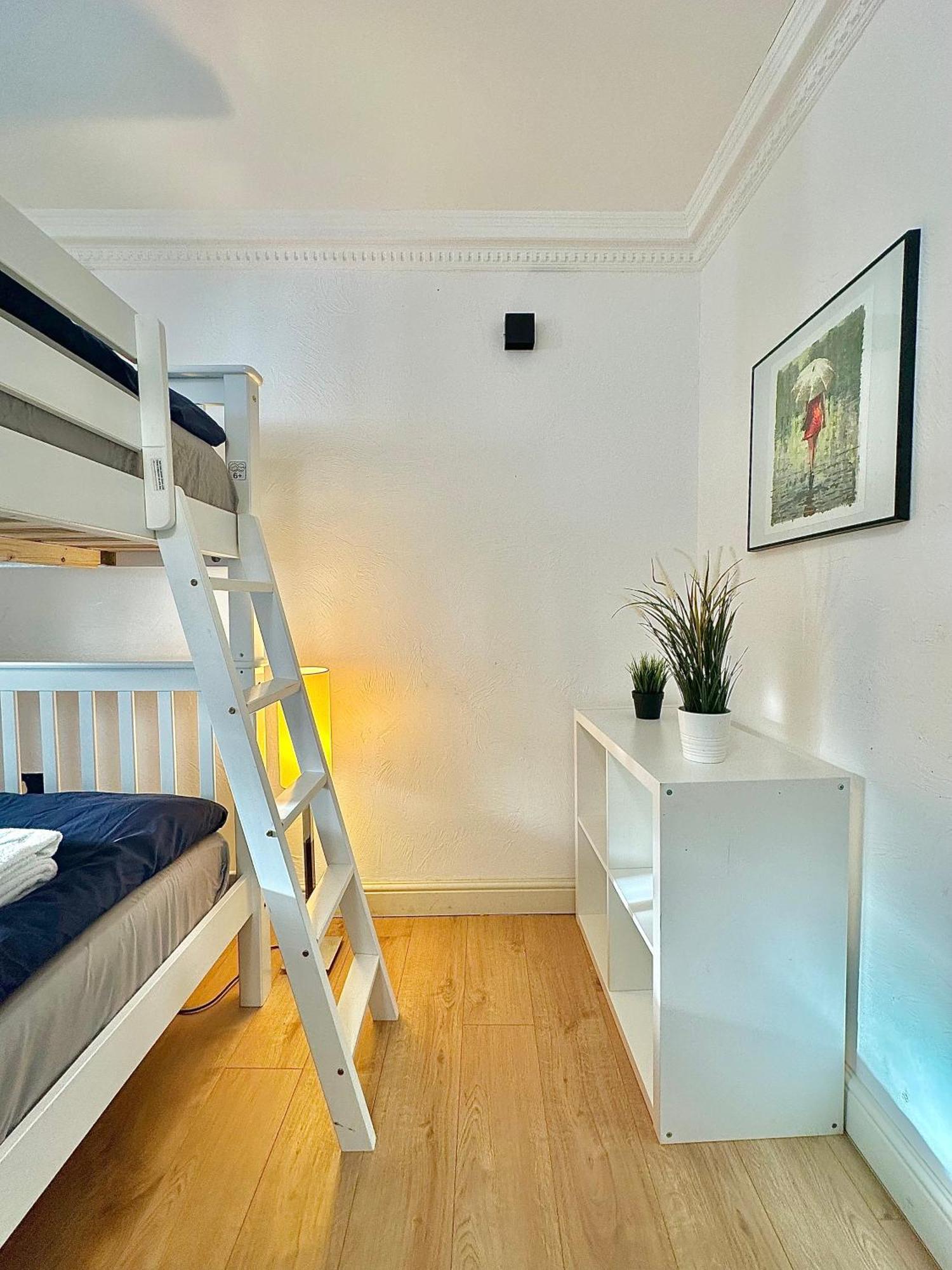 Appartamento Ground Floor Finchley Flat *